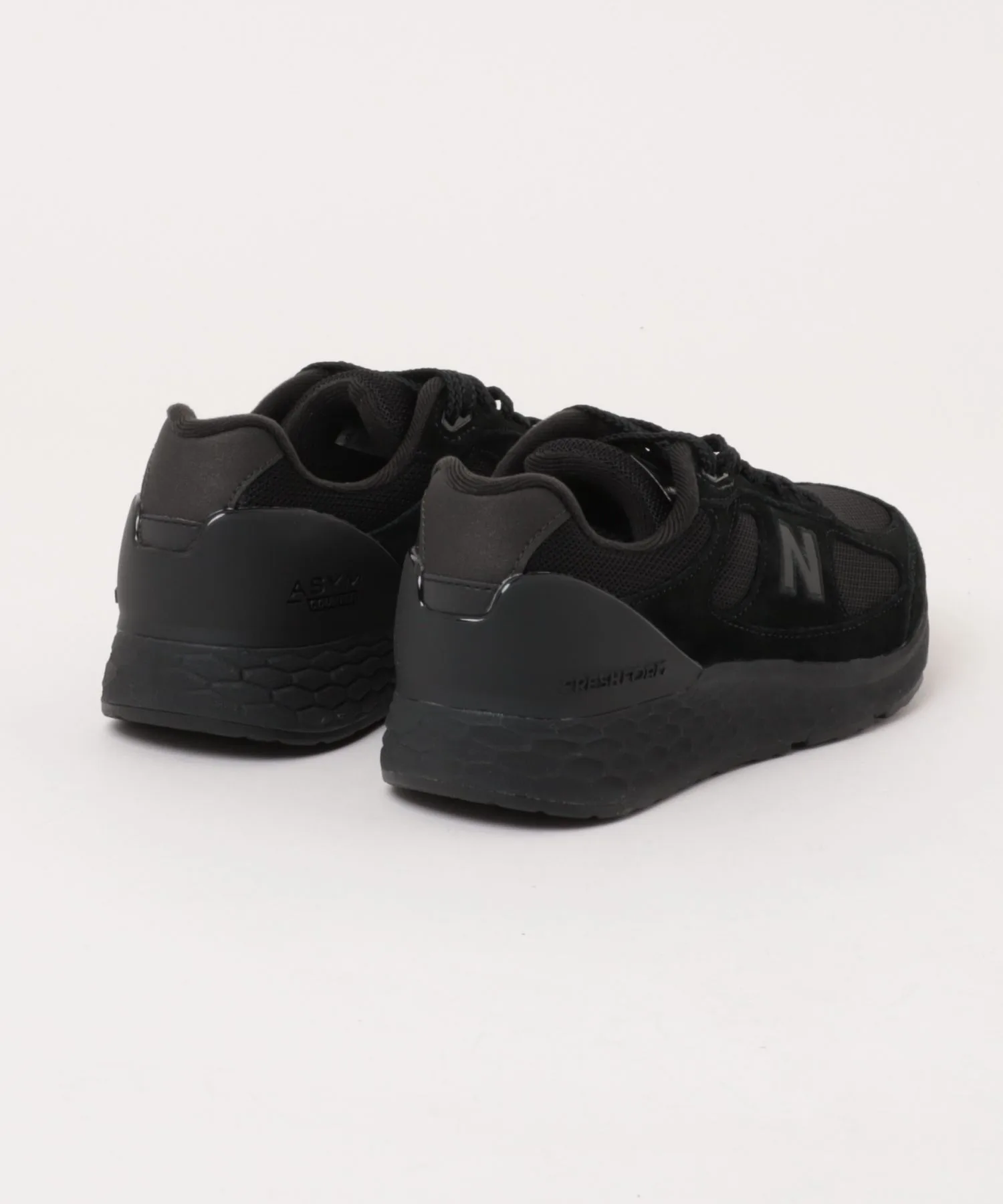 Мужские кроссовки из натуральной кожи New Balance MW1880K1(2E) Fresh Foam черные — фото 2