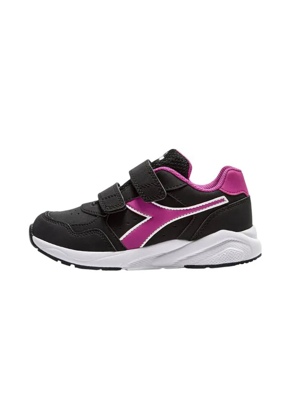Низкие кроссовки Diadora, Black
