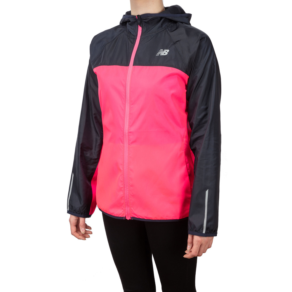 

Куртка New Balance Windcheater 2.0 Hooded Running, розовый