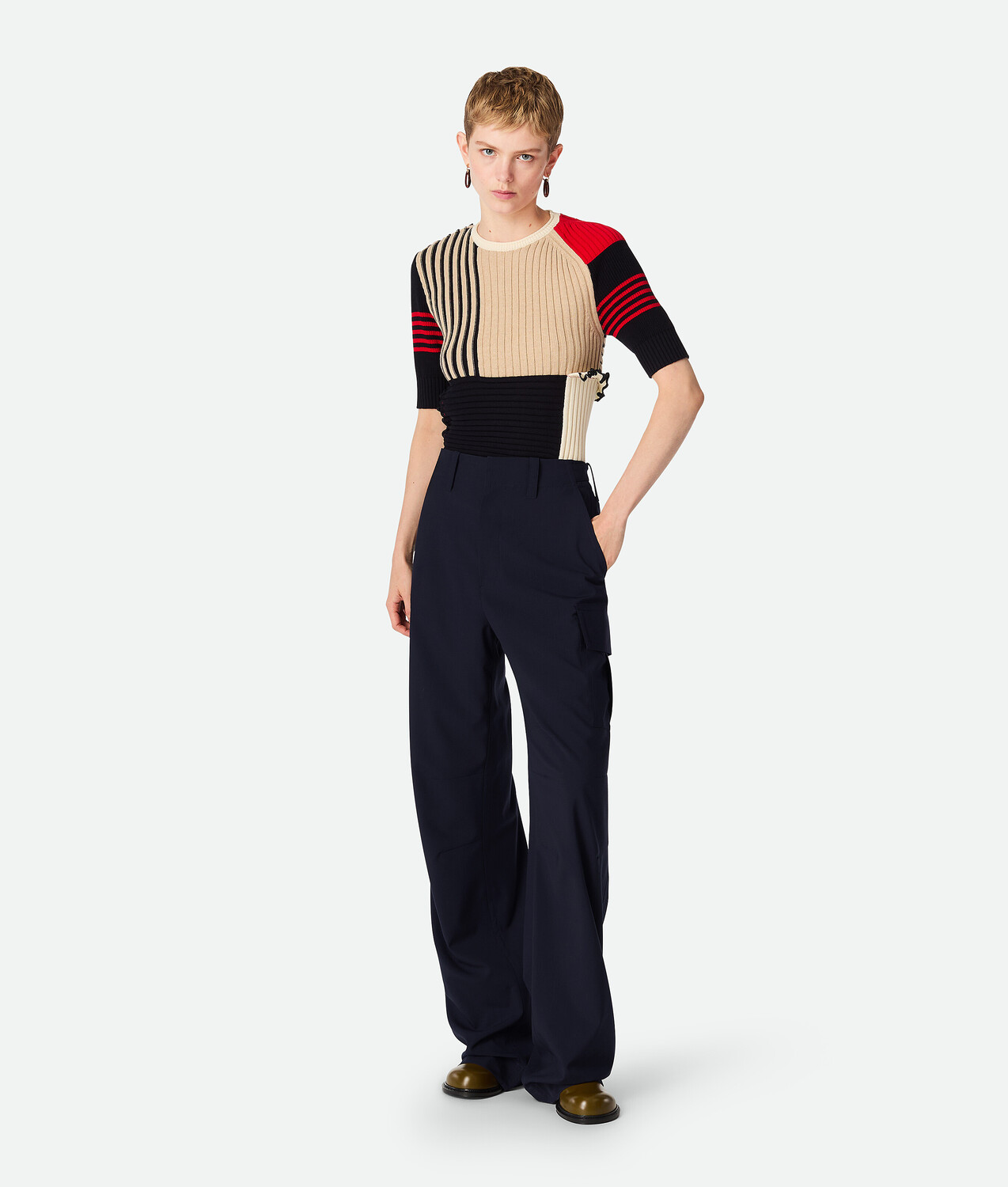 

Брюки-карго из тонкой шерсти Bottega Veneta, темно-синий
