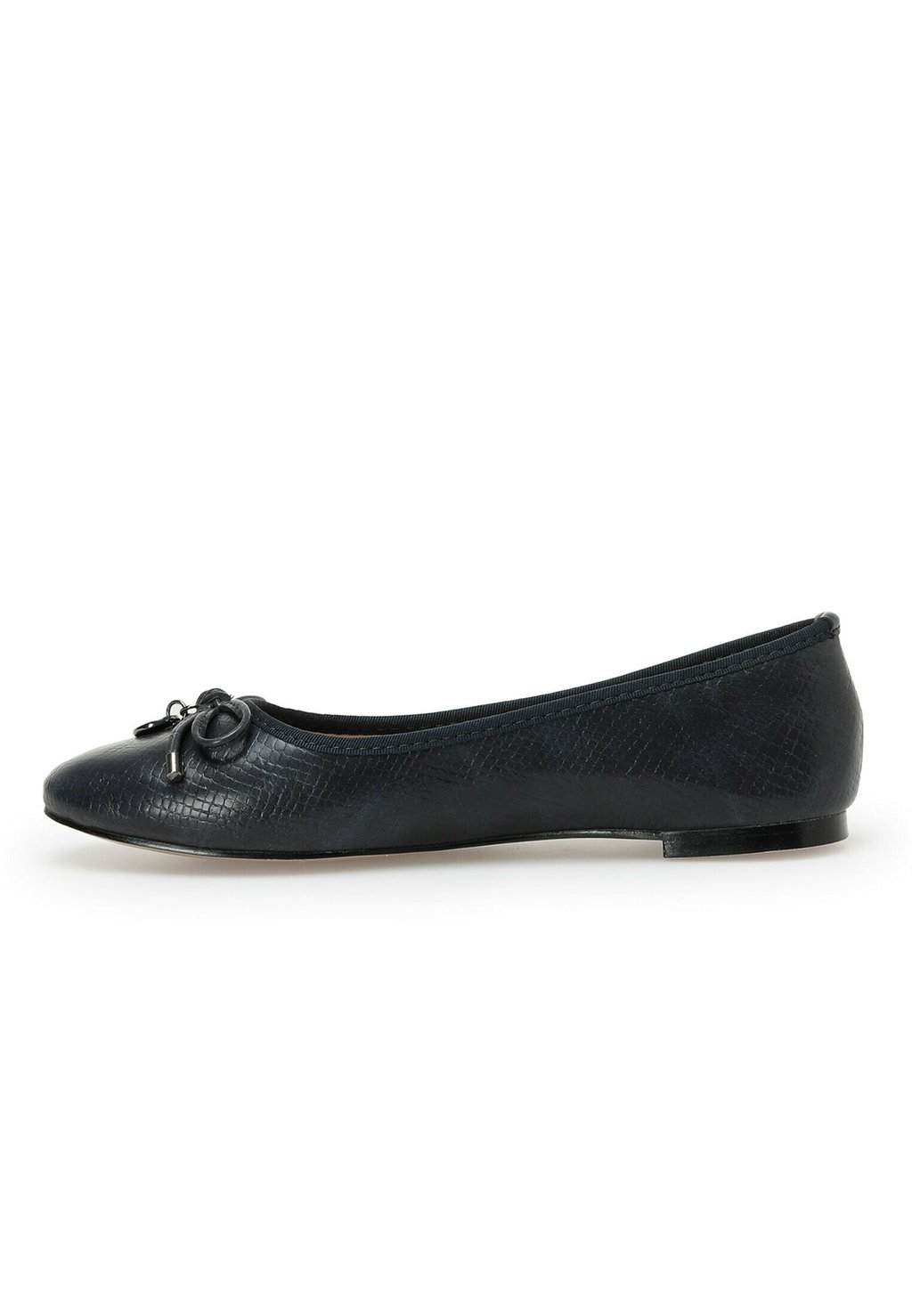 

Балетки Babette Bengu Nine West, цвет dark blue