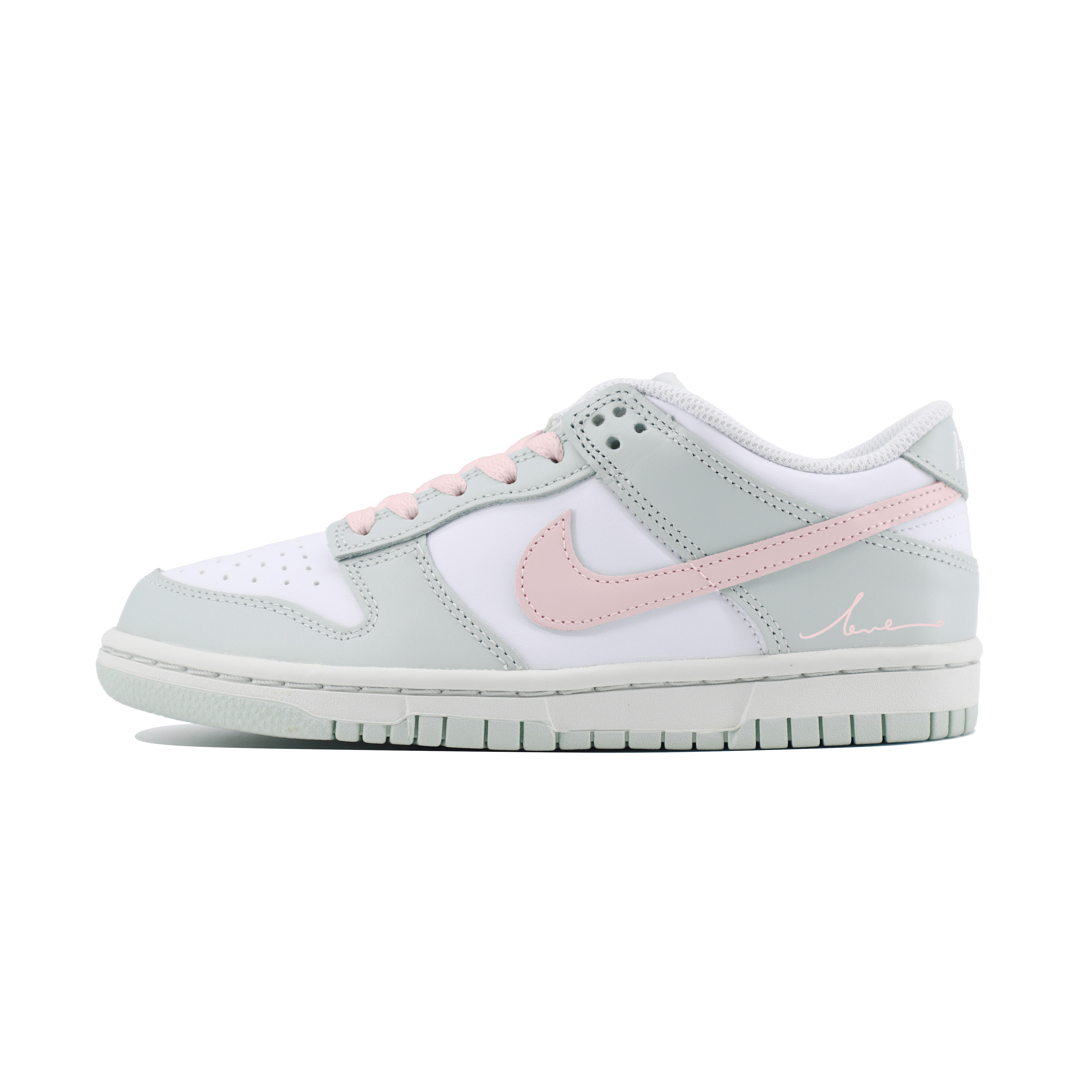 

Детские кроссовки для скейтбординга Dunk LOW Love с противоскользящей подошвой и износостойкими протекторами для подростков Nike, белый/розовый