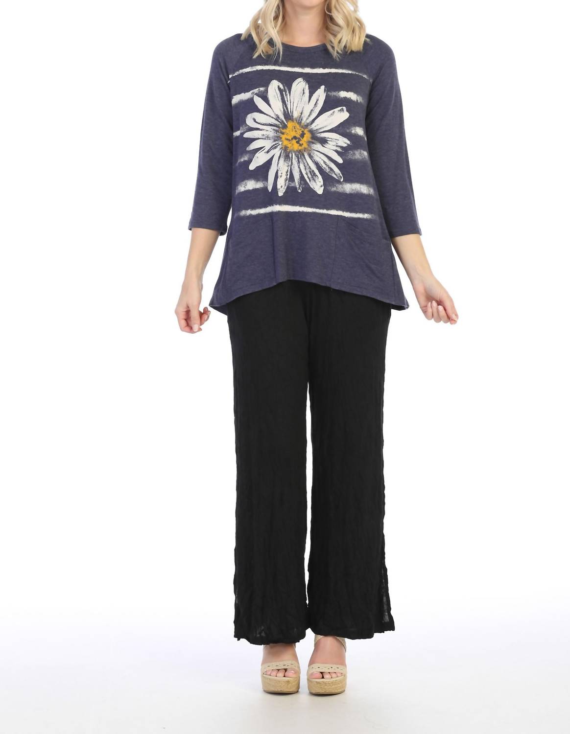 

Aria Патч Карман Хай Лоу Топ в цвете Navy Jess & Jane