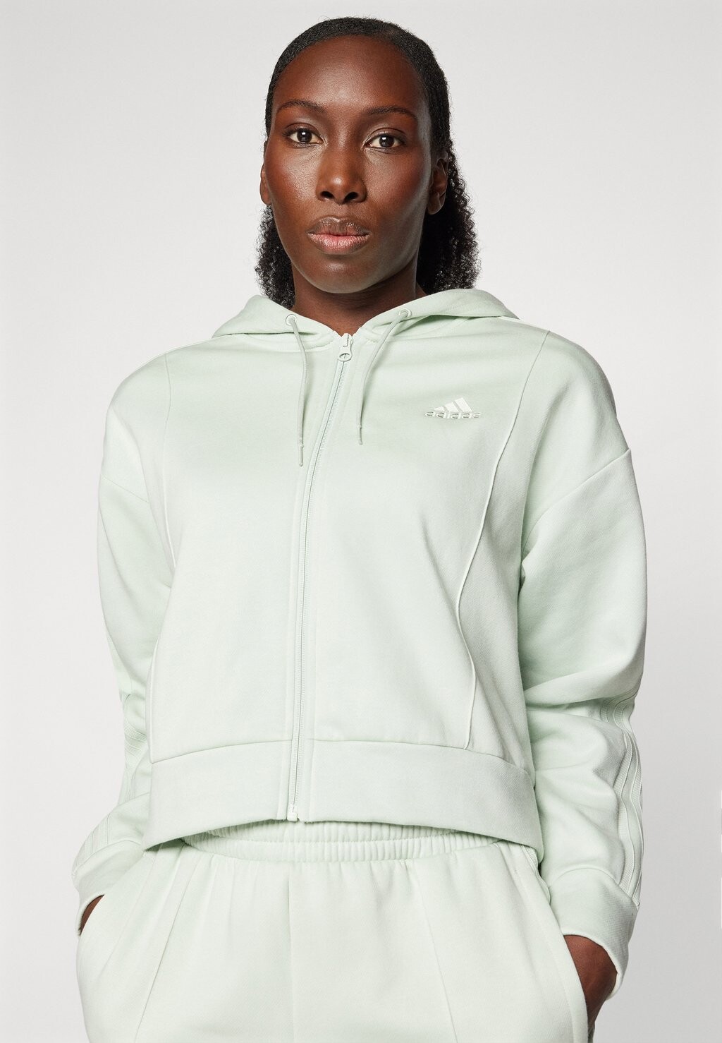 

Спортивный костюм ENERGIZE adidas, зеленый