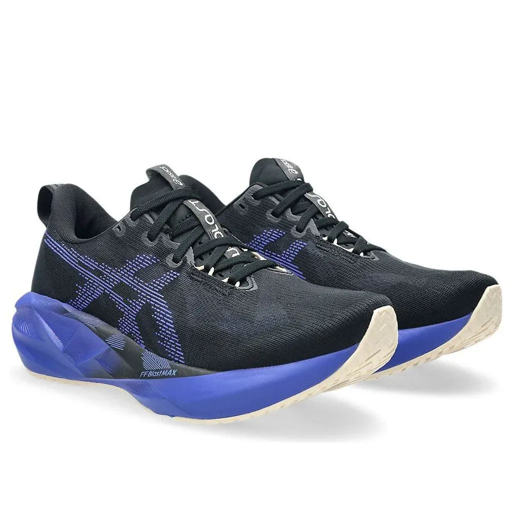 Кроссовки ASICS Novablast 5 2E Wide 'Black Cobalt Burst' — фото 2