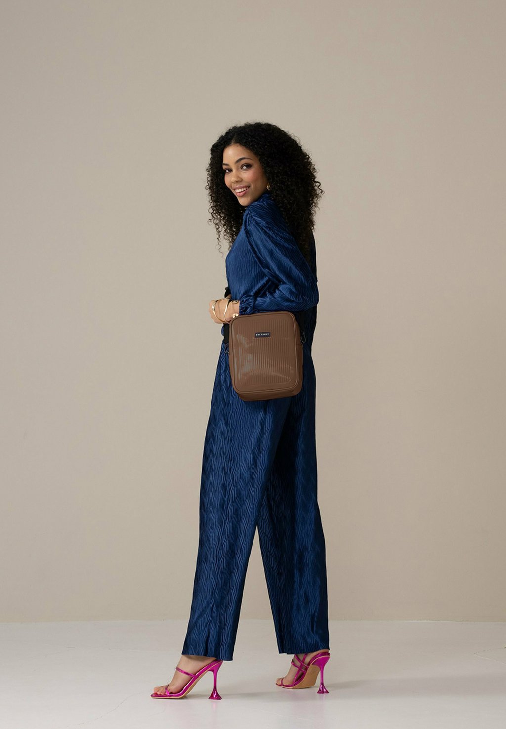 

Косметичка EXPRESSION UPRIGHT TOILETRY SUITSUIT, коричневый