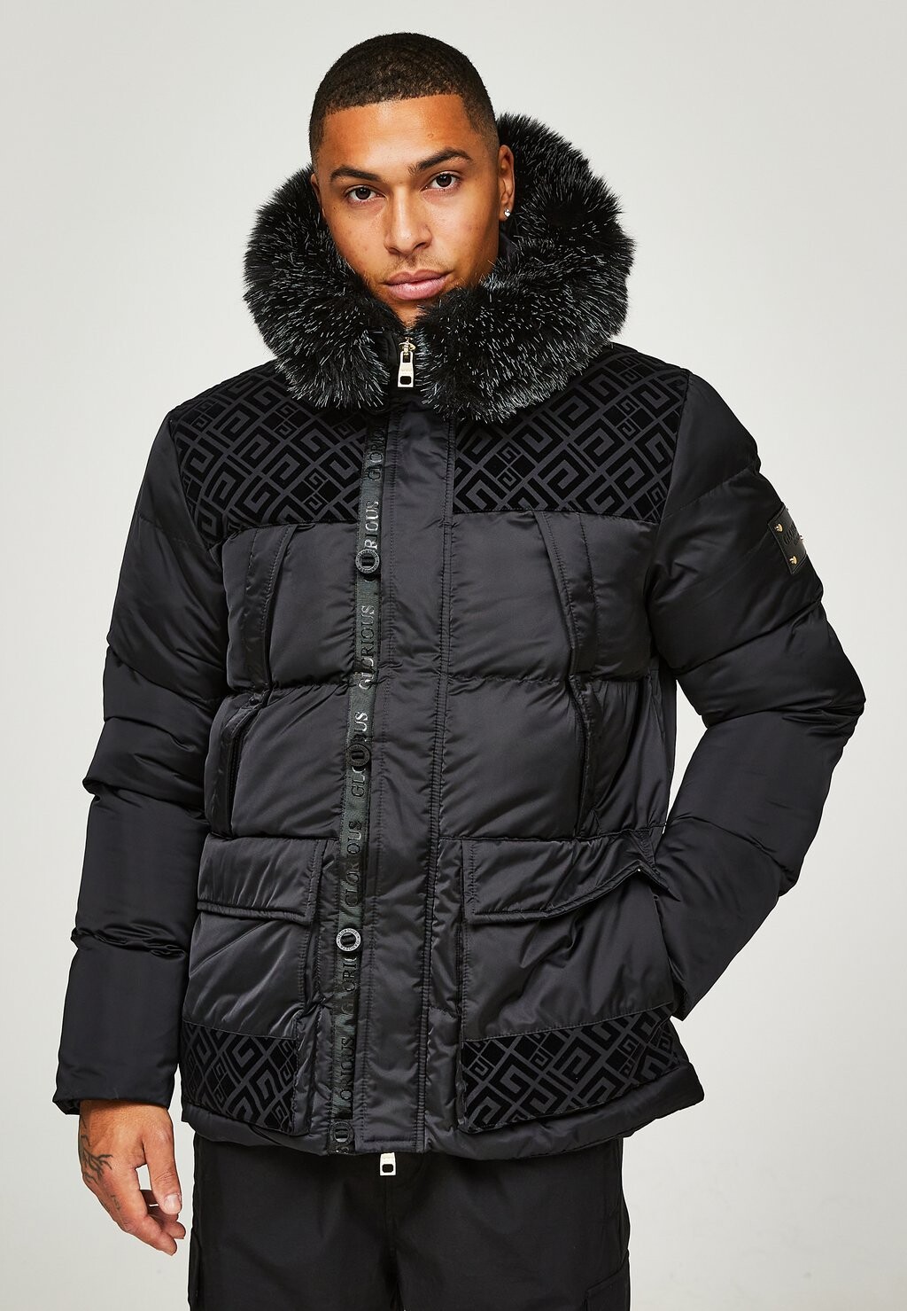

Зимняя куртка Vallor Short Puffer Jacket Glorious Gangsta, цвет jet black