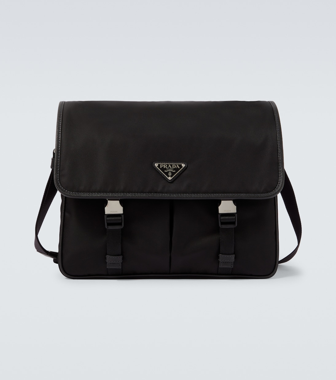 

Сумка-мессенджер с отделкой из кожи Re-Nylon Prada, черный