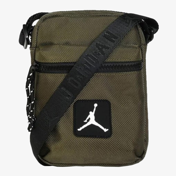 

Маленькая праздничная сумка с джемом Nike, зеленый