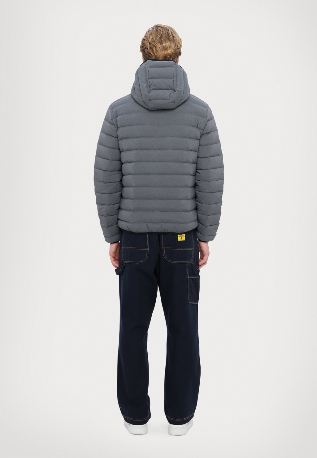

Пуховик GIACCA PIUMINO EA7 Emporio Armani, темно-серый