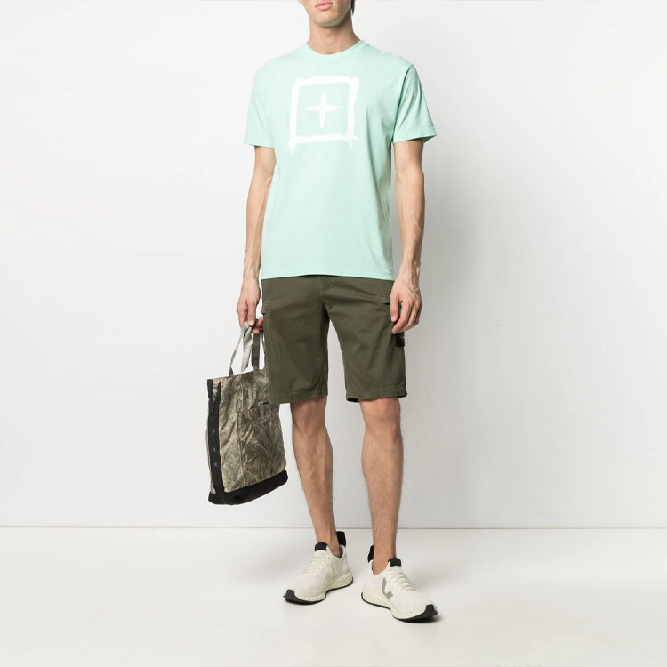 Повседневные шорты мужские оливковые Stone Island, оливковый — фото 2