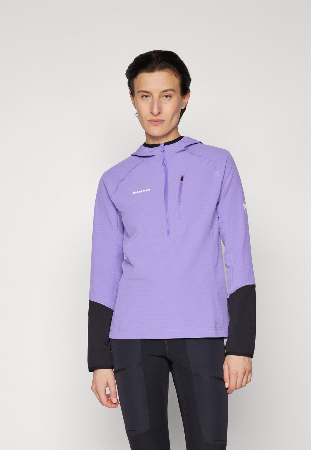 

Куртка для активного отдыха MADRIS LIGHT HALF ZIP HOODY WOMEN Mammut, сиреневый