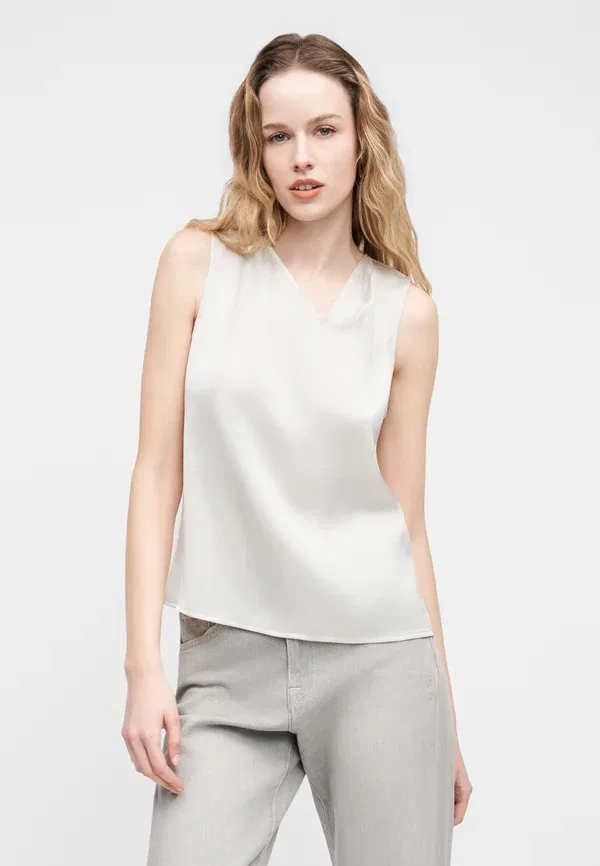 Блуза Calvin Klein Hammered Draped, меловой — фото 4