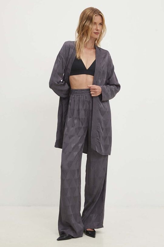 

Набор Answear Lab, серый