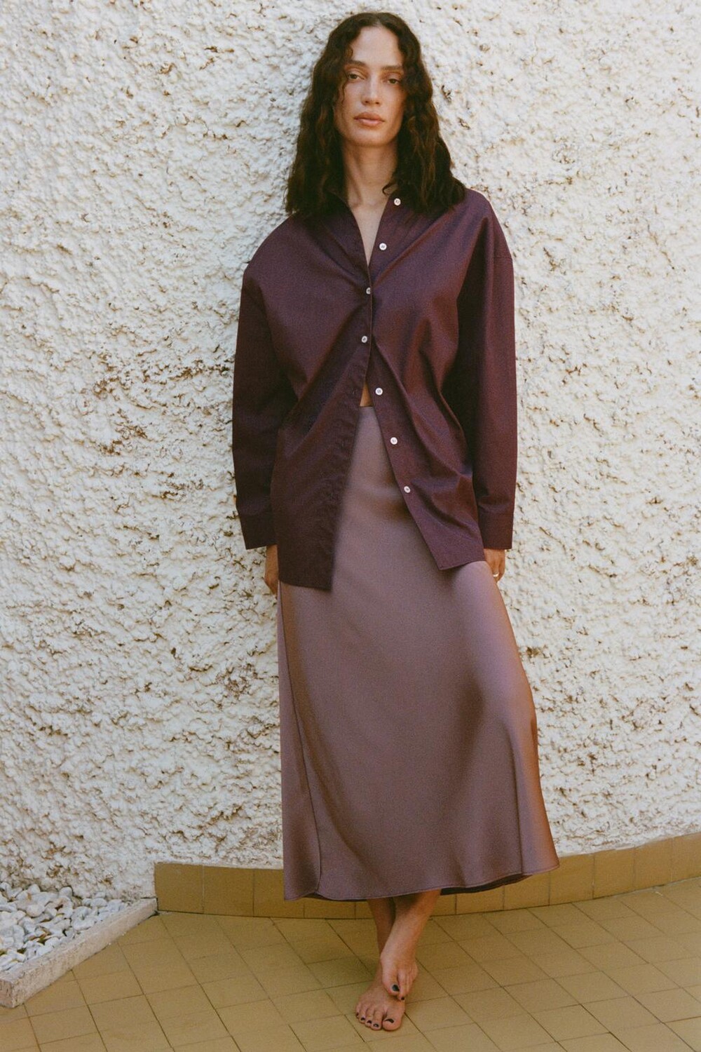 

Рубашка oversize с плиссированной спиной ZARA, бордовый