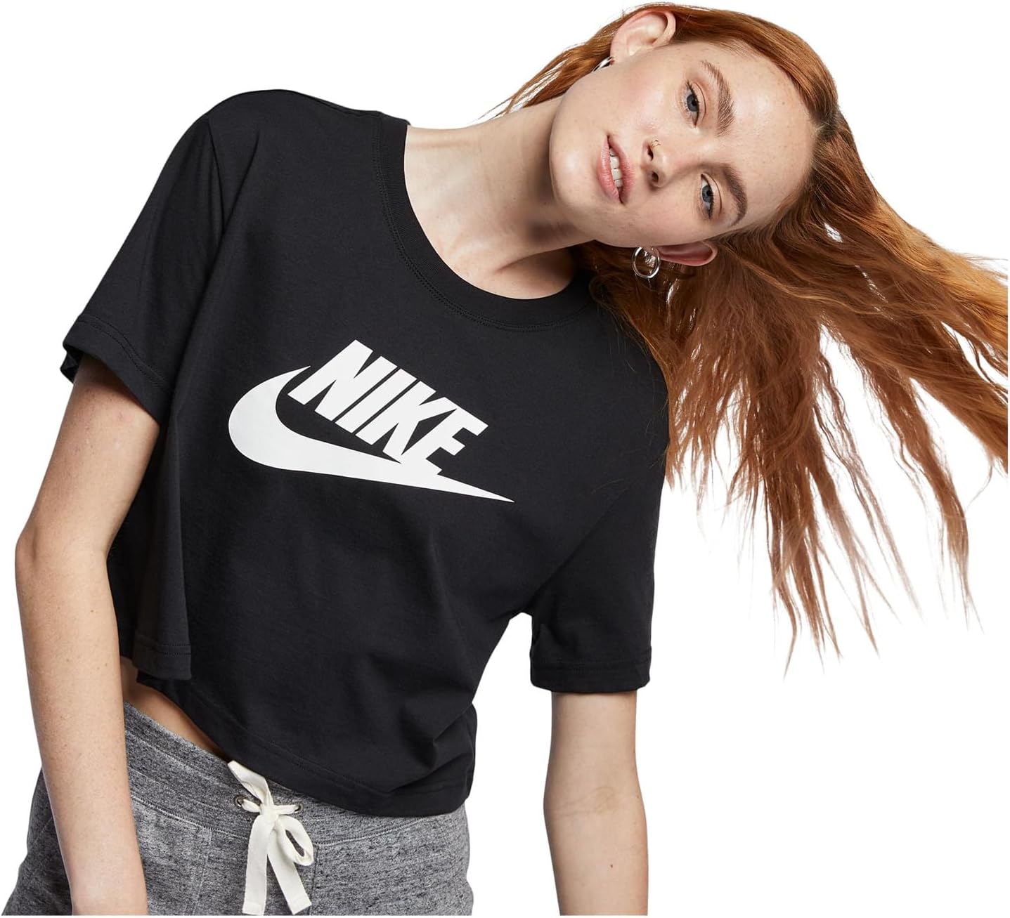 Футболка Nike Sportswear Essential Club Cropped Logo T-shirt, черный/белый — фото 3