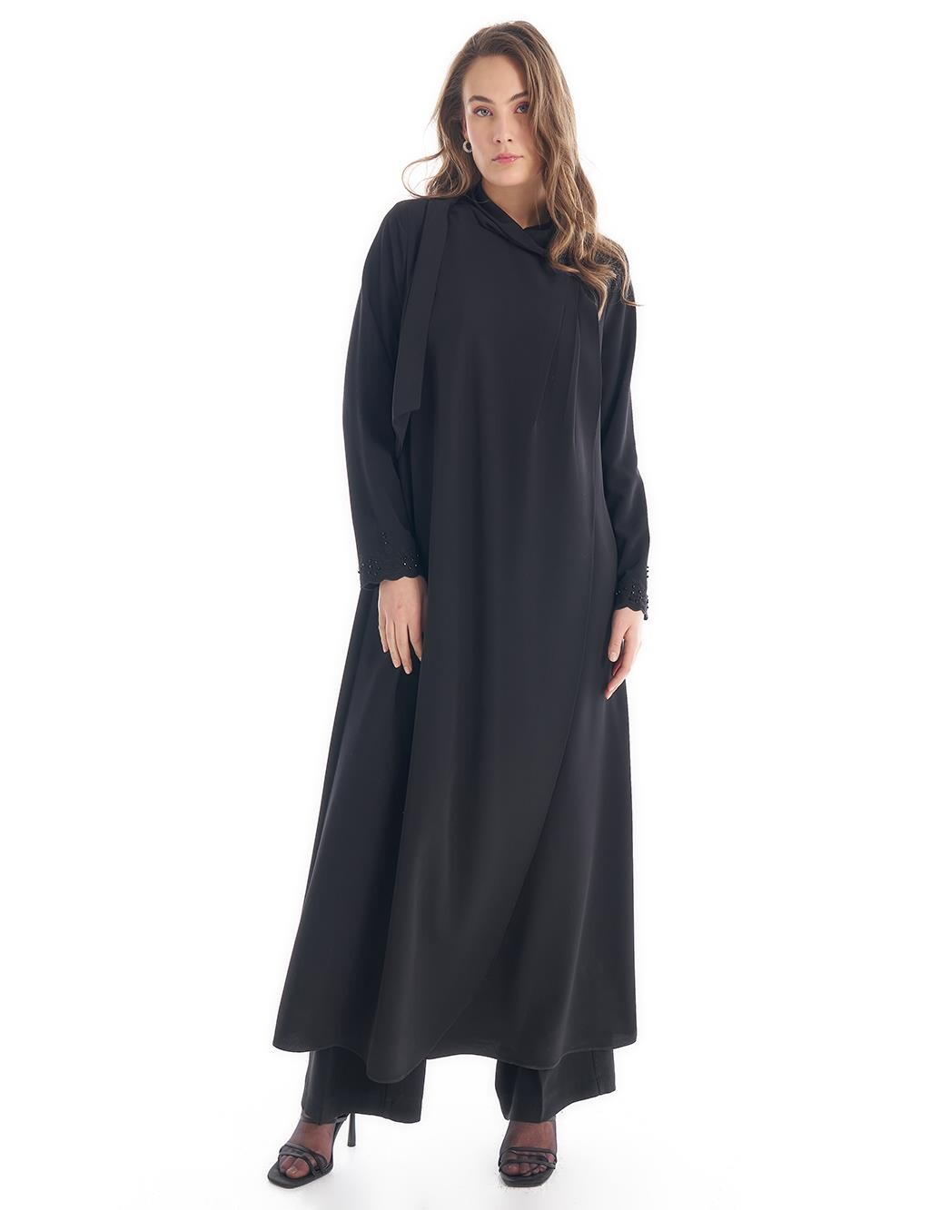 

Абая Shawl Collar Embroidered Wear and Go Black KYR