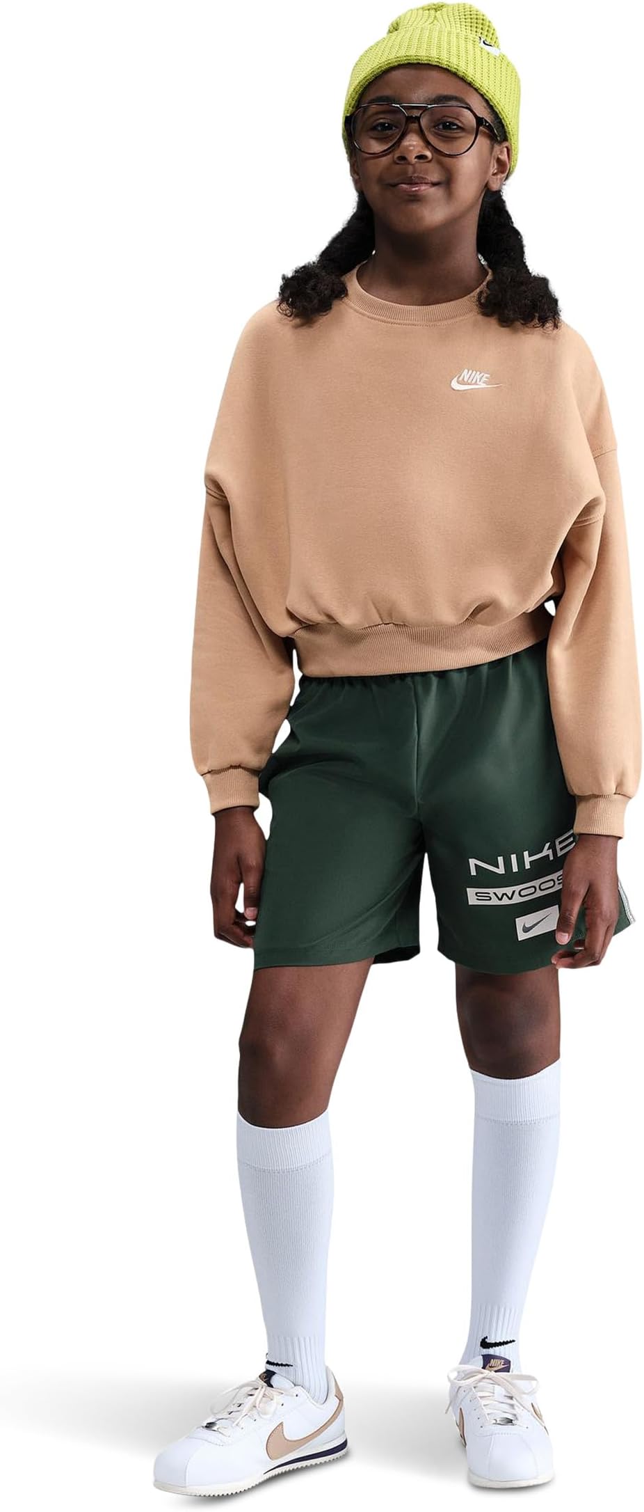 

Толстовка Nike Kids Club Fleece Boxy Crew-Neck Sweatshirt, цвет Hemp/Hemp/White