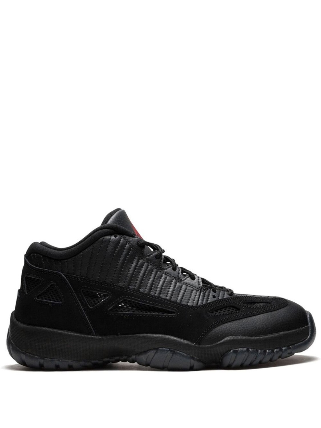 

Кроссовки Jordan Air Jordan 11 Retro, черный