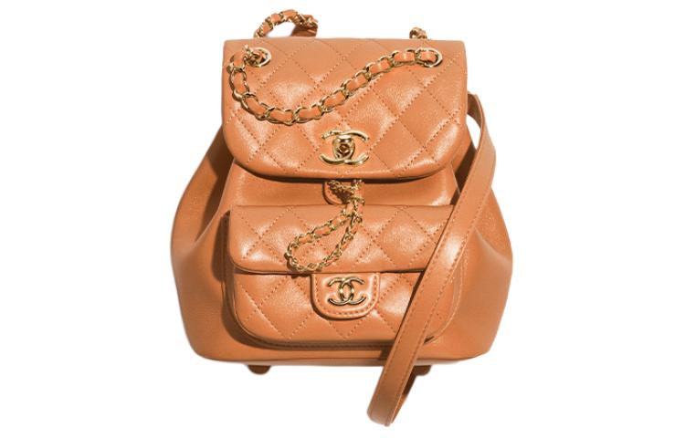 

CHANEL Женский рюкзак из телячьей кожи с золотистой металлической фурнитурой верблюжьего цвета