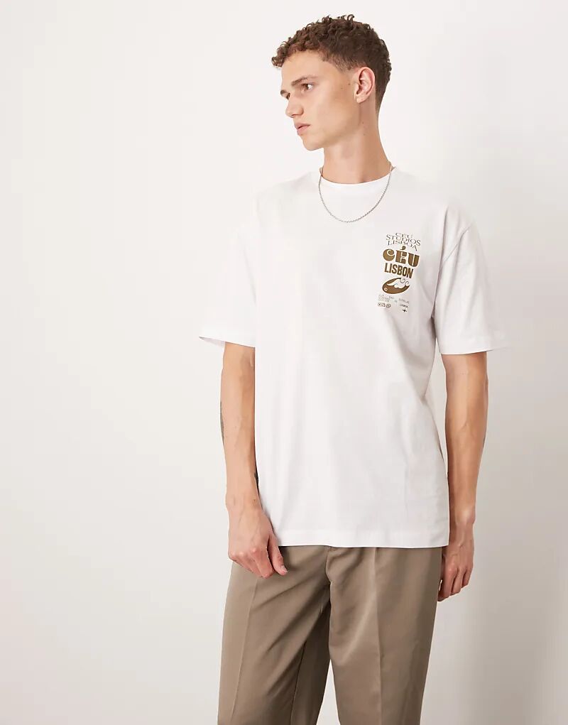 

Свободная футболка ASOS DESIGN с принтом «место назначения» белого цвета