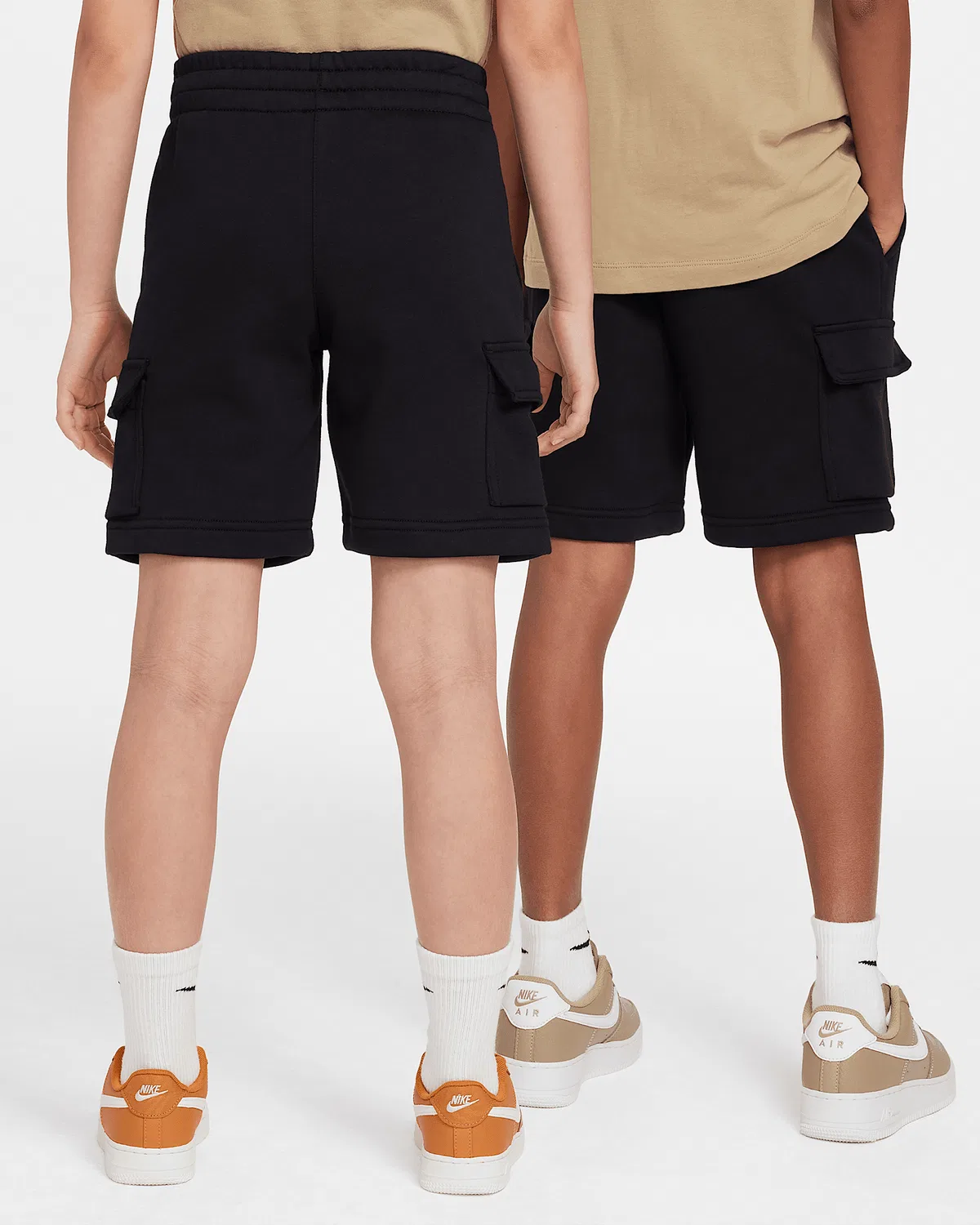 Детские шорты карго Nike Sportswear Club из французского футера, Black/Black/White — фото 2