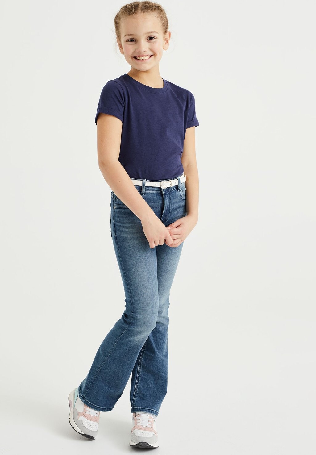 

Базовая футболка WE Fashion, синяя