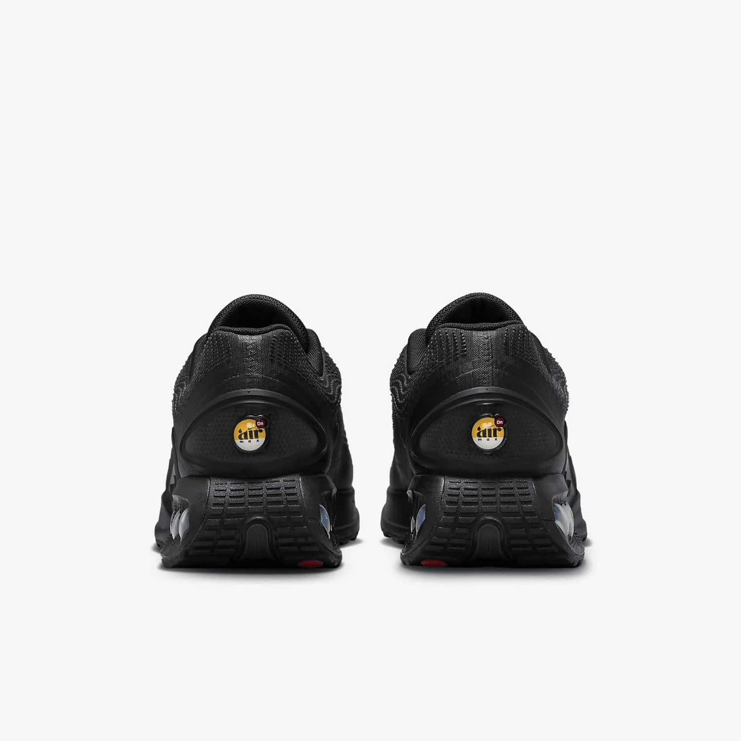 Кроссовки Nike Air Max Dn (DV3337-006, черный/черный/металлик темно-серый/черный) — фото 4