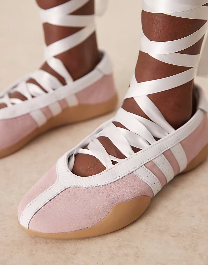 Кроссовки Adidas Originals Taekwondo Mei Ballet светло-розового и белого цвета — фото 3