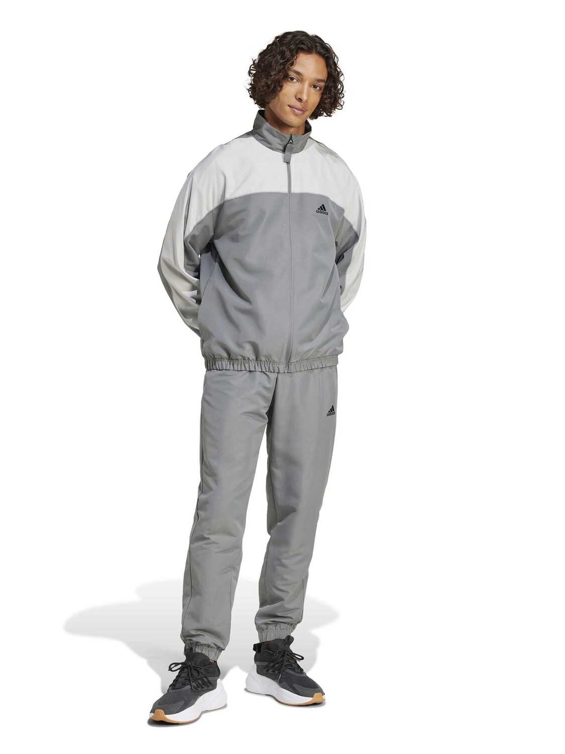 

Спортивный костюм Adidas Sportswear Sportswear Woven Colorblock, серый