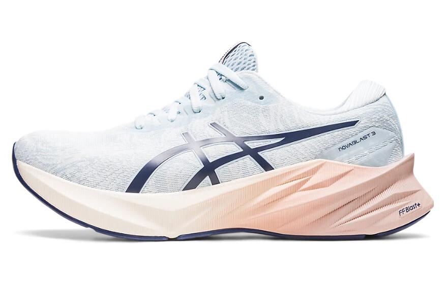 

Asics Novablast 3 Кроссовки для женщин