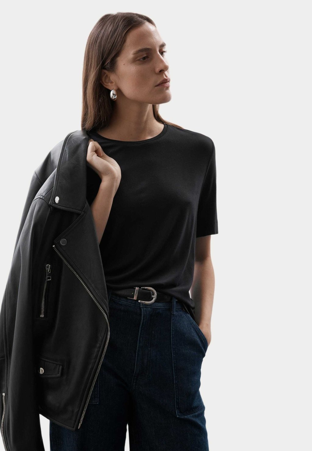 

Базовая футболка Marks & Spencer, черный