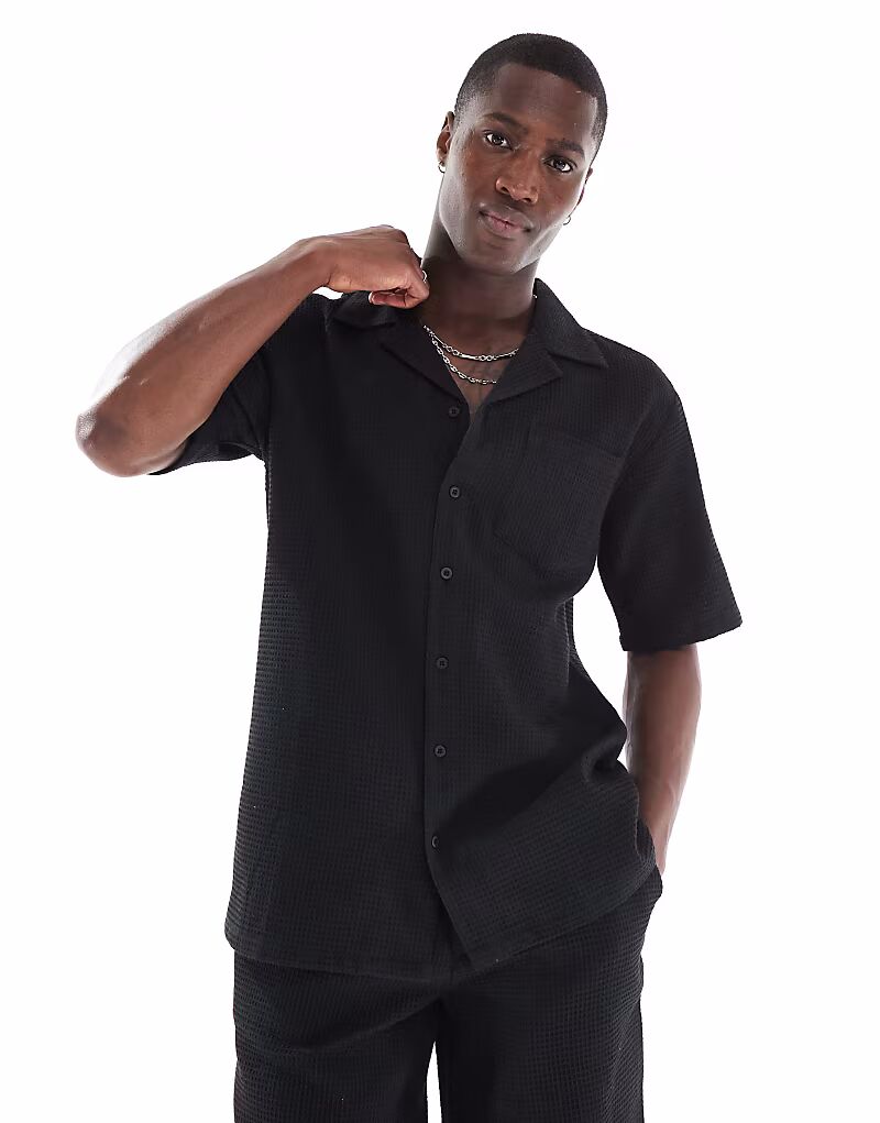 

Пляжная рубашка Sol Beach с короткими рукавами из вафельной ткани черного цвета