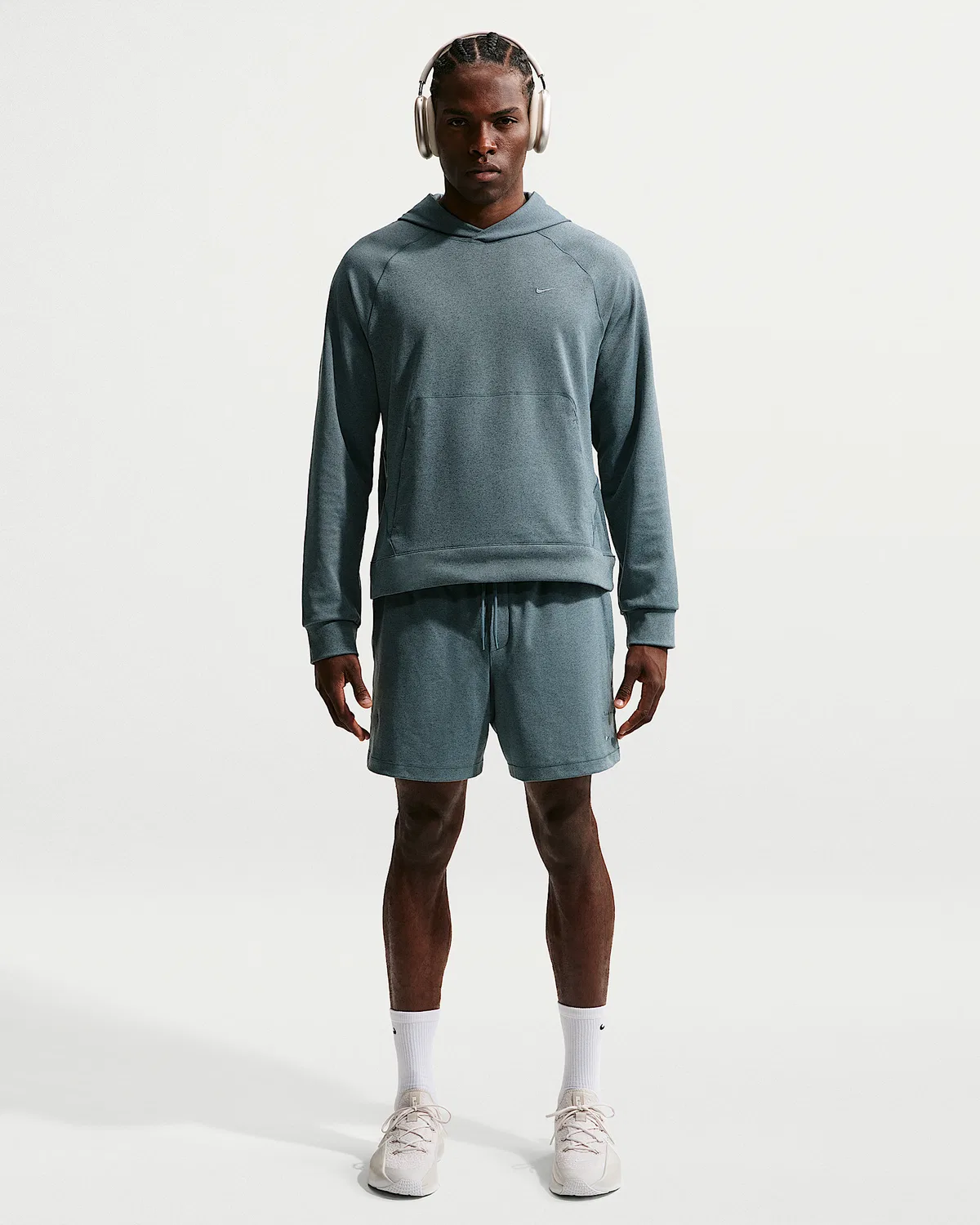 Мужская спортивная худи Nike Primary NanoKnit Dri-FIT с защитой от УФ, Mineral Slate/Black Spruce/Heather/Mineral Slate — фото 4