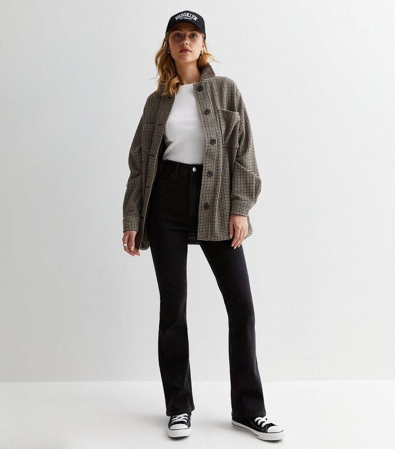 

Черные джинсы Quinn Bootcut с увеличенной талией New Look, черный