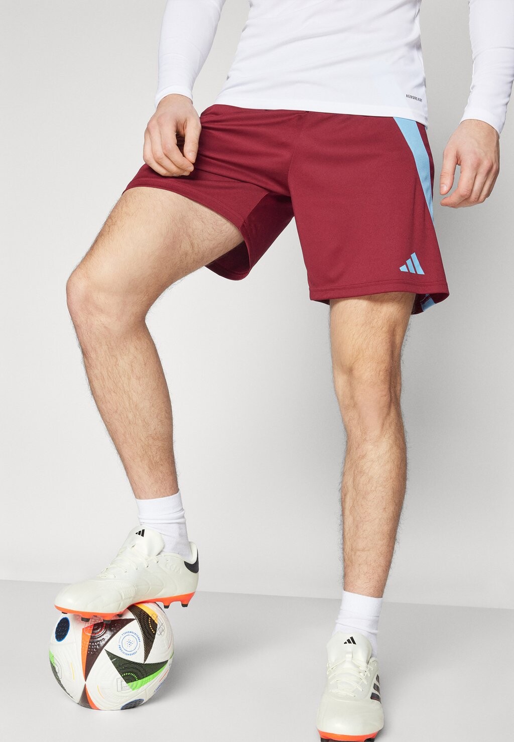 Спортивные шорты FORTORE adidas Performance, цвет team coll burgundy /team light blue — фото 4
