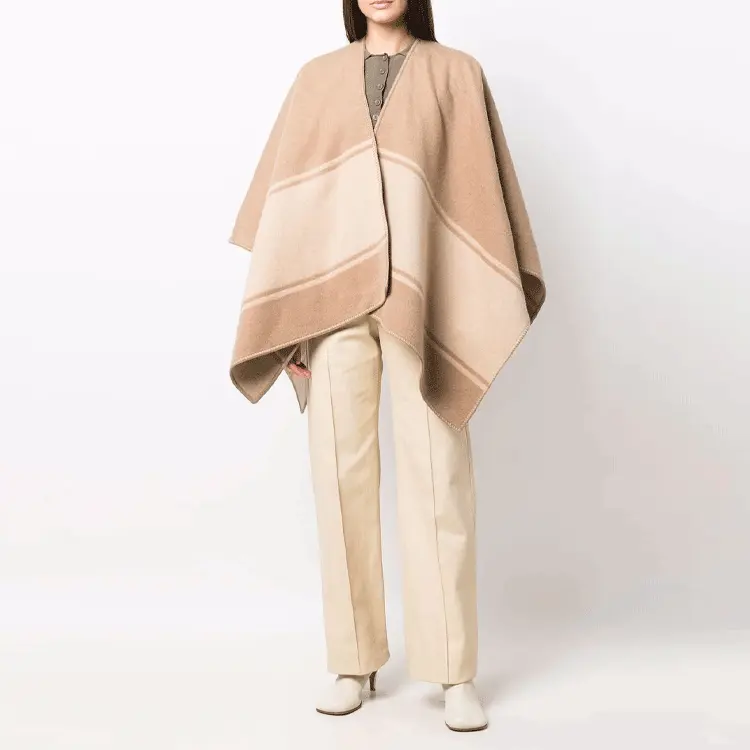 FENDI Женское пальто верблюжьего цвета, Camel — фото 4