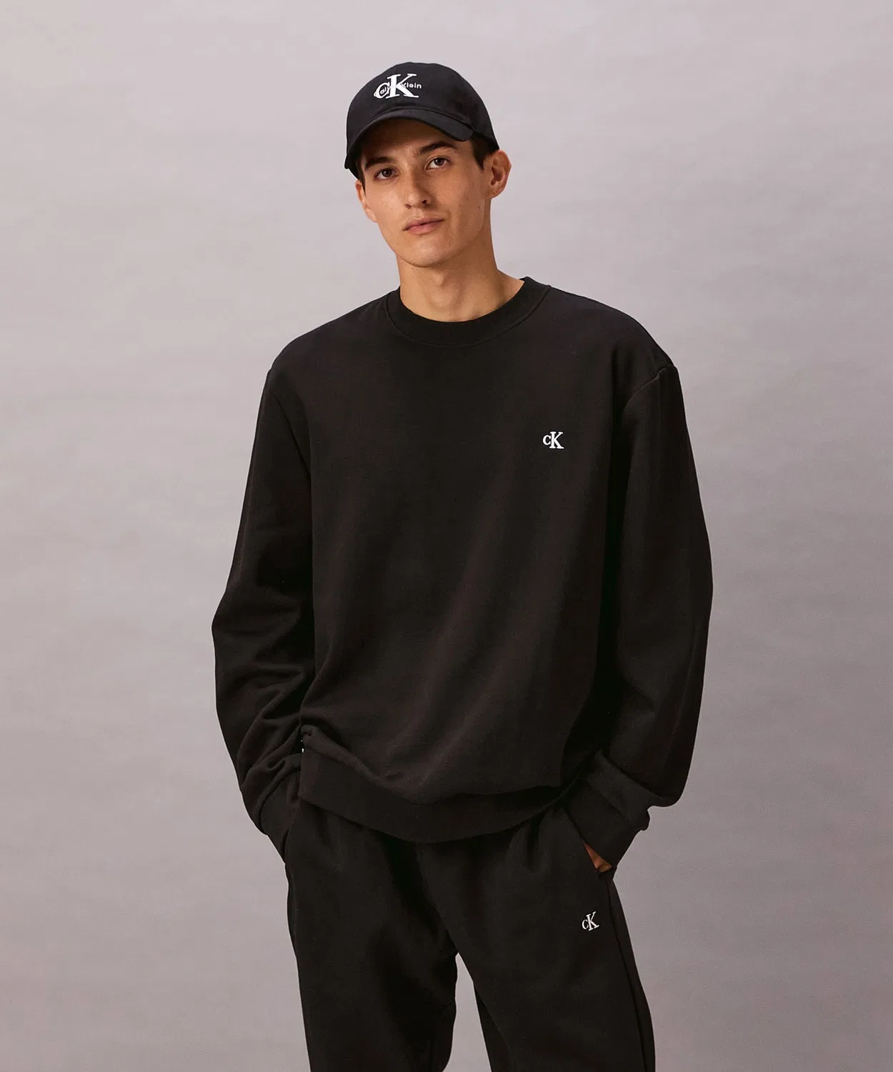 Свитшот Calvin Klein Jeans с логотипом, чёрный