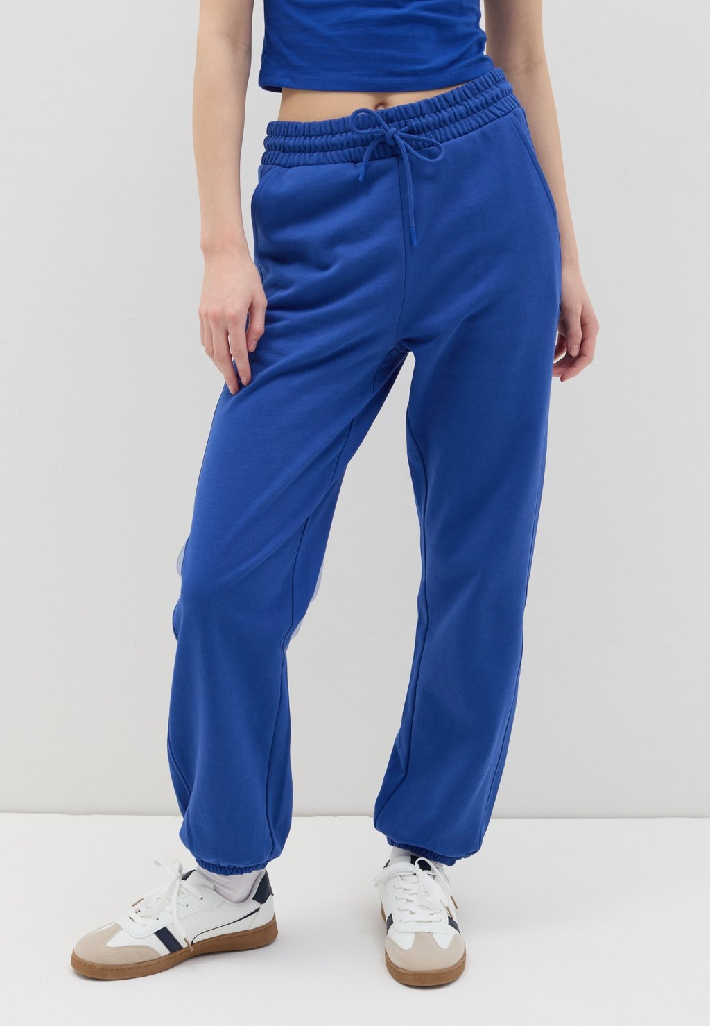 

Спортивные штаны JOGGERS WITH DRAWSTRING B.ANGEL, синий