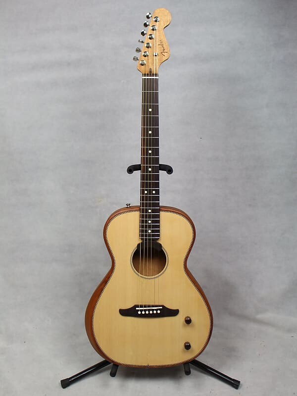 

Акустическая гитара Fender Highway Series Natural Parlor w/ Gig Bag