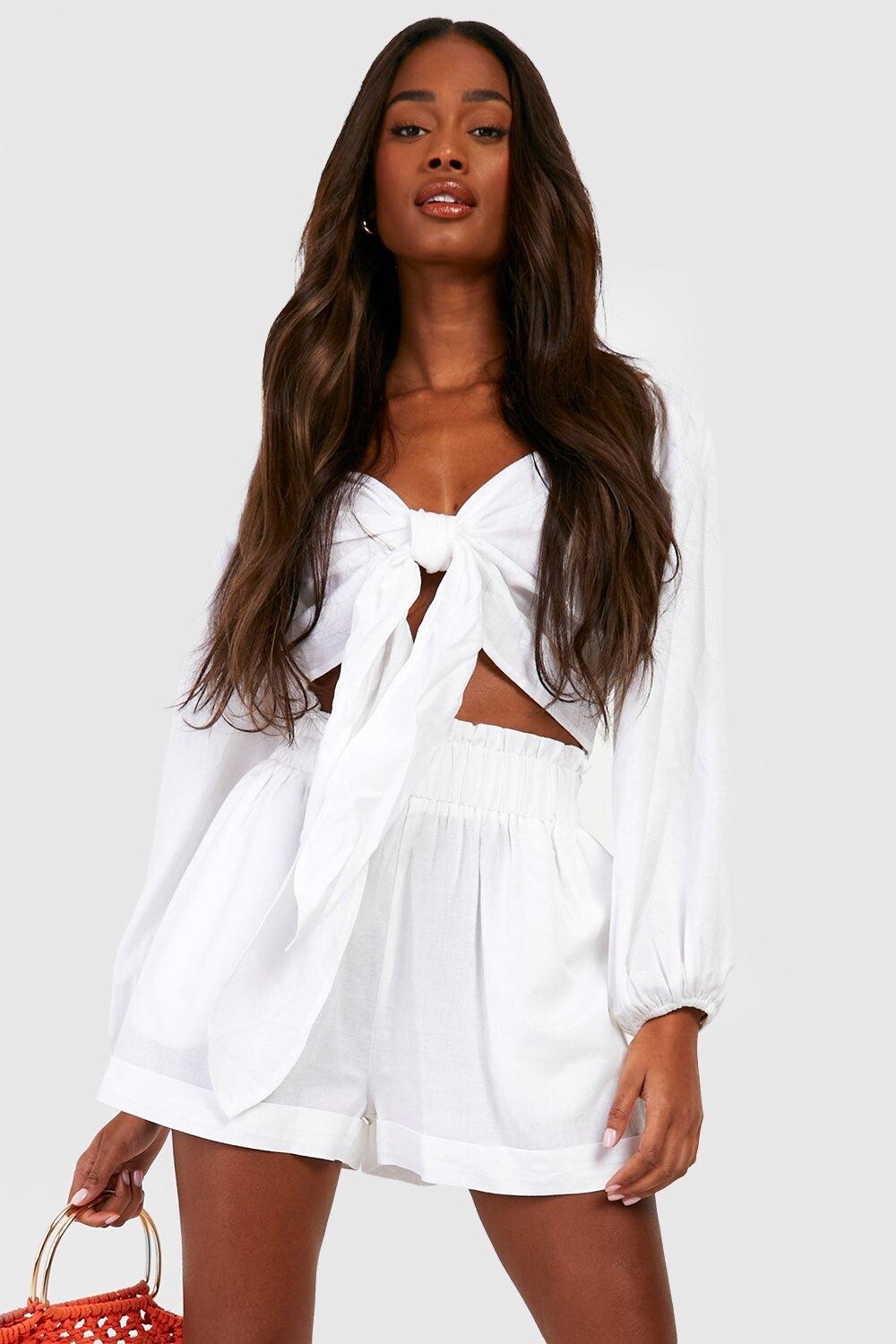 

Укороченные льняные шорты с узлом и талией в виде бумажного пакета boohoo, белый