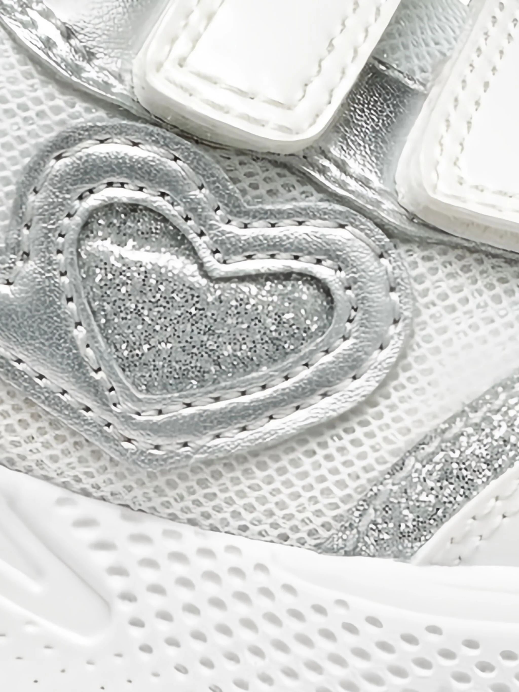 

Кроссовки Sprintye Geox Kids, белый