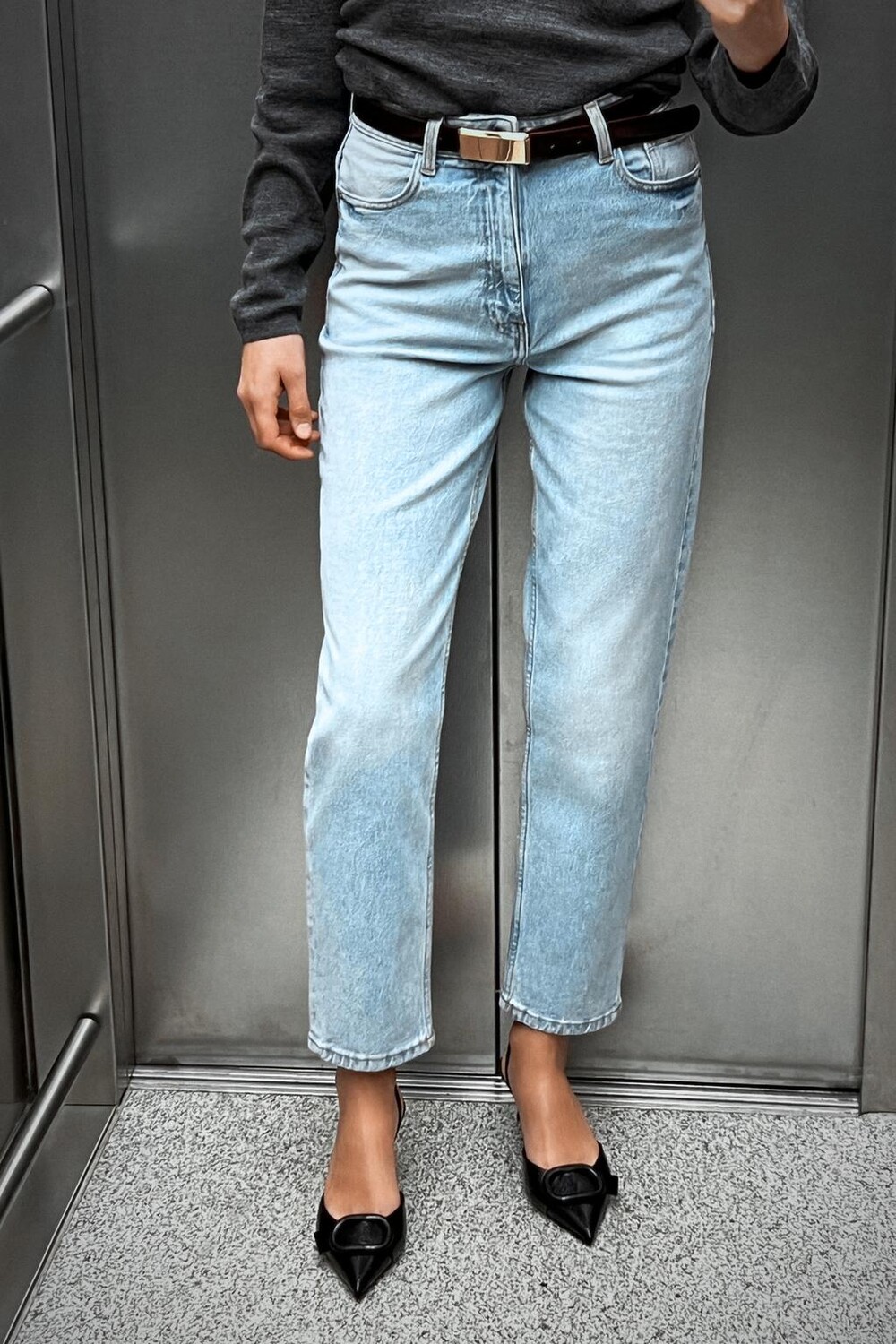 

Джинсы mom-fit с высокой талией z1975 ZARA, светло-голубой