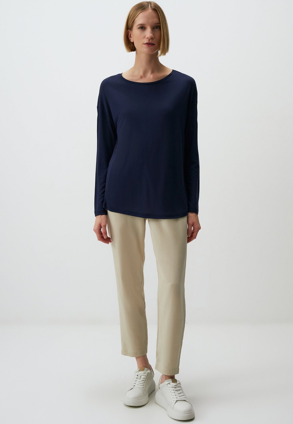 

Топ с длинными рукавами ROUND NECK Jimmy Key, темно-синий