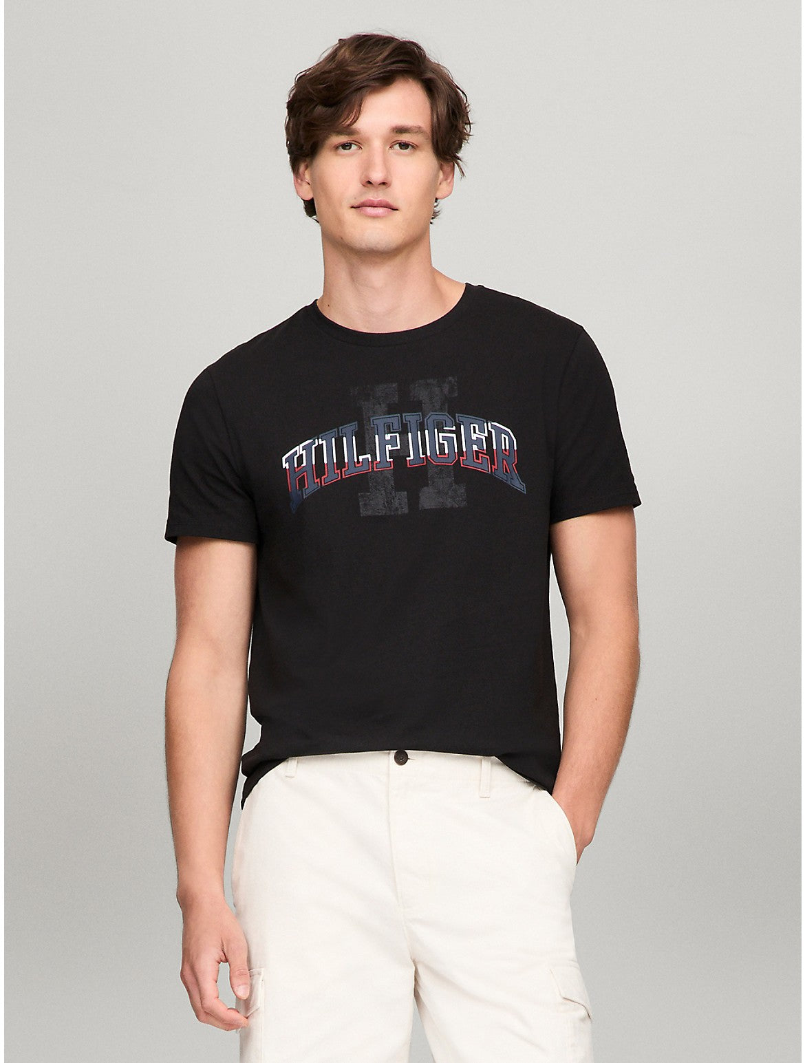 

Мужская футболка с принтом Tommy Hilfiger Hilfiger, черный