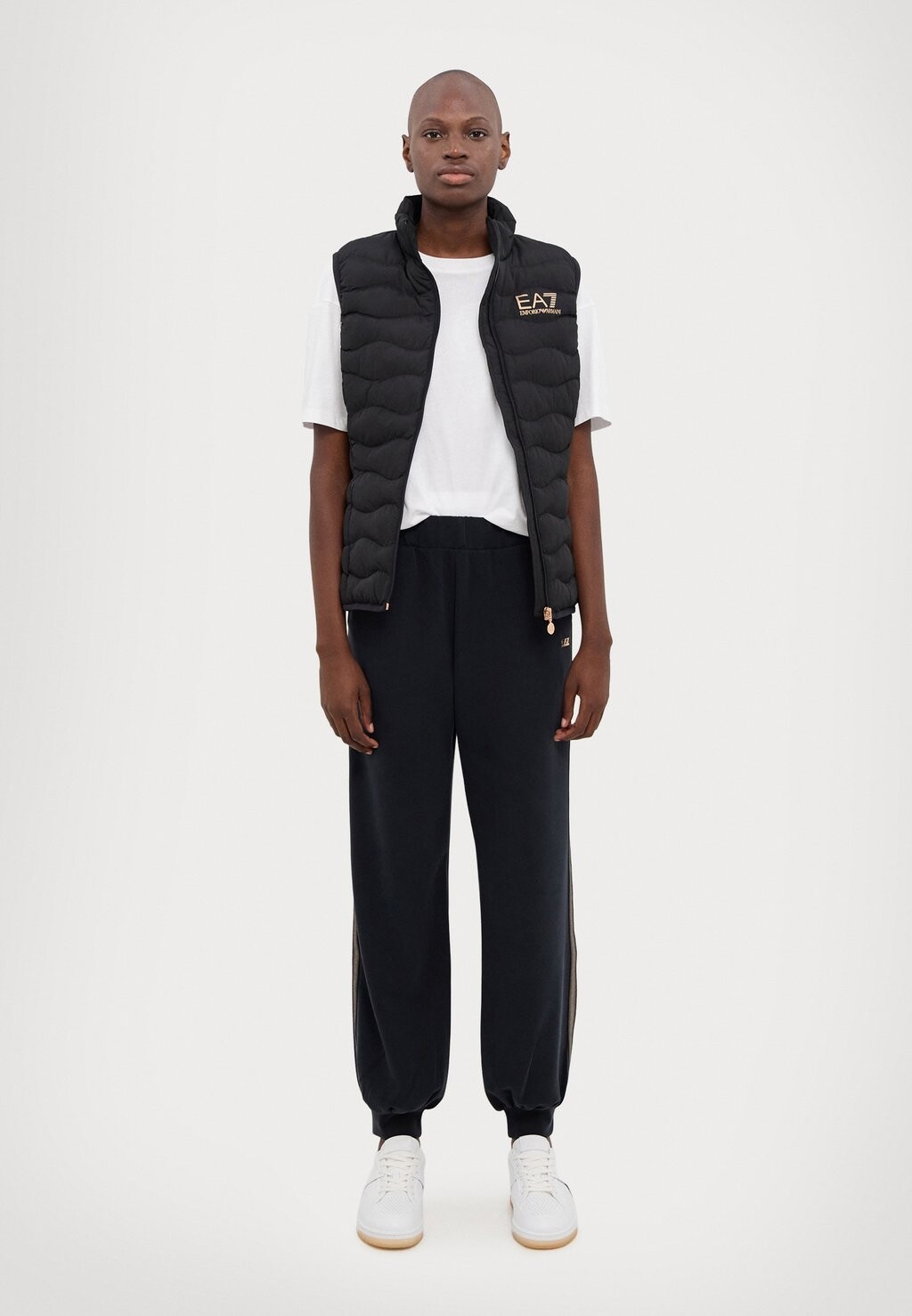 

Спортивные штаны PANTALONI EA7 Emporio Armani, черный