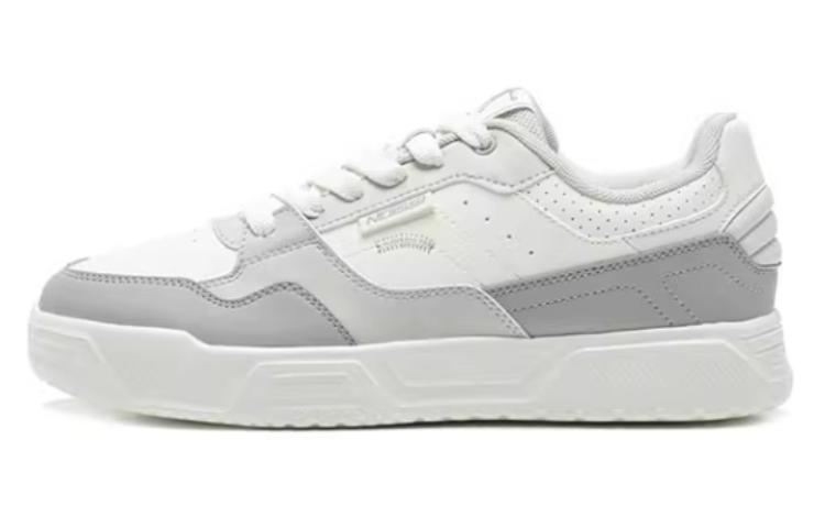 

Прочные дышащие низкие скейтбордские кроссовки мужские белый серый QIAODAN