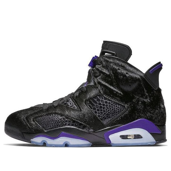 

Кроссовки 6 ретро x социальный статус Air Jordan, черный
