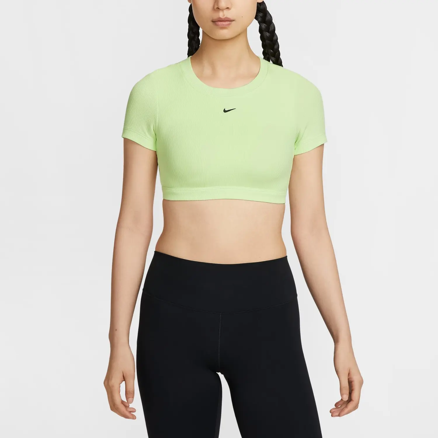Nike Футболка Sportswear Classics для женщин 360 Light Lime/Black — фото 3