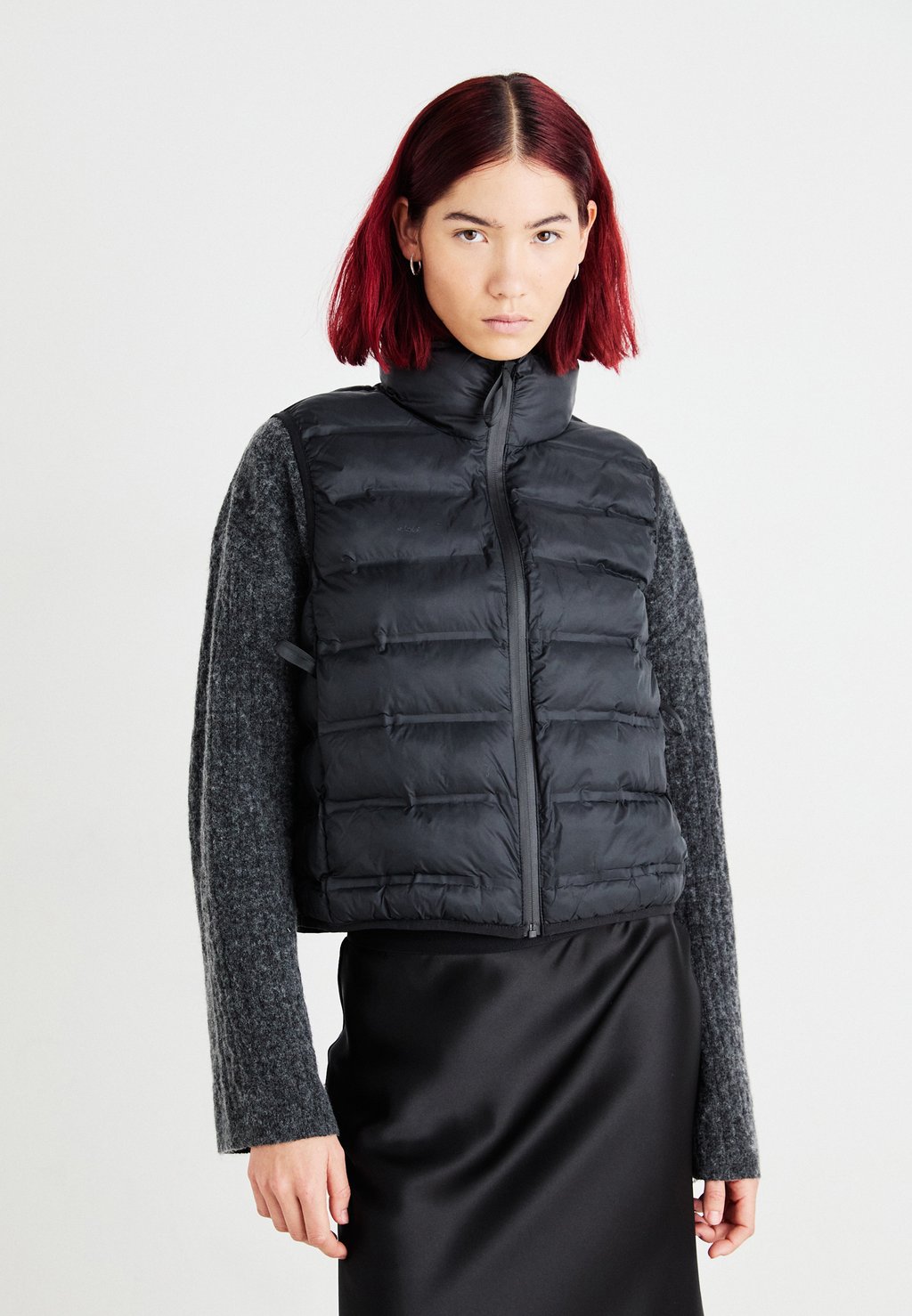 

Жилет ONLKESSA SEAMLESS QUILT WAISTCOAT ONLY, черный